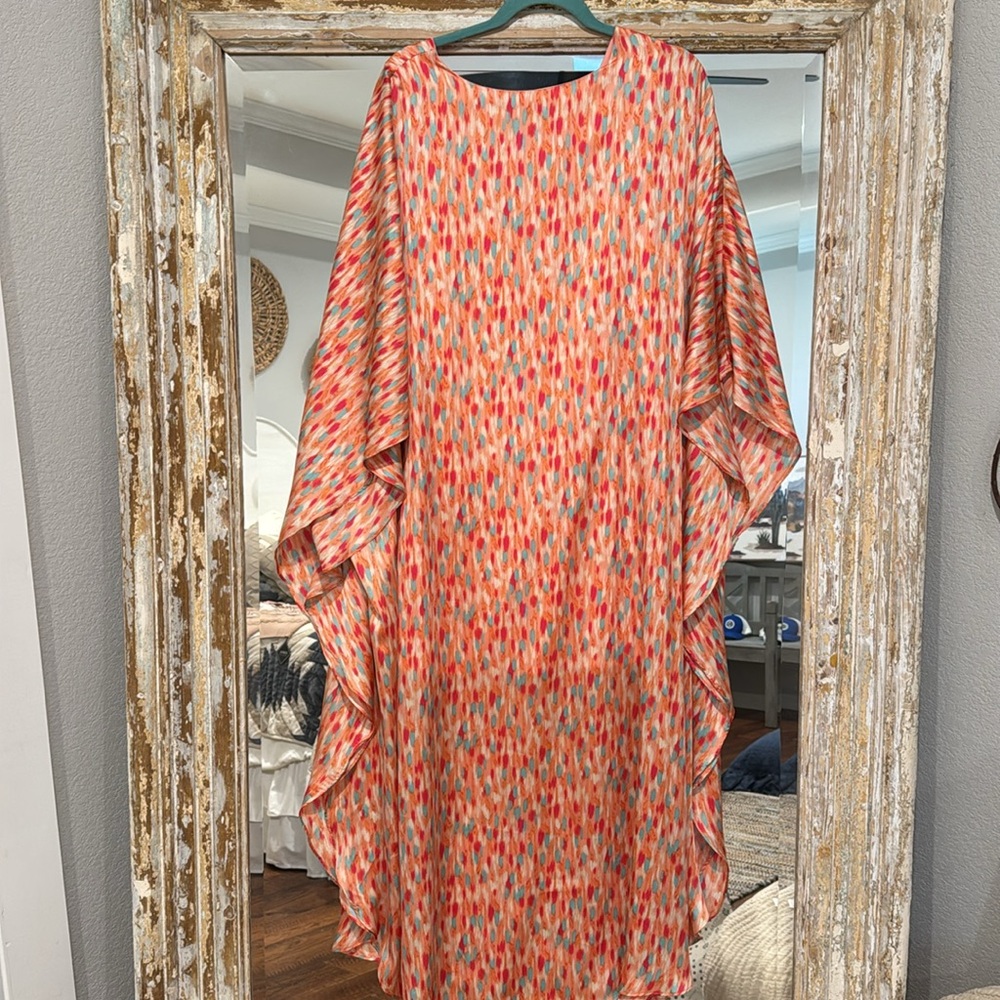 Adrienne kaftan - Picture 4 of 6